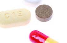 8月11号，，，公司员工起劲加入2011年度献血