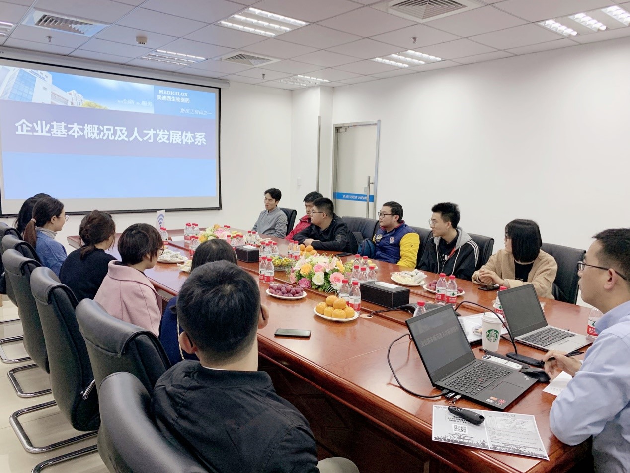 走进Ladbrokes立博，与学子共话生长