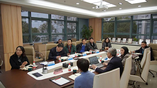 上海市浦东新区政府党组成员、、副区长吴强，浦东新区科经委副主任李晓亮，张江治理局副局长吴俊，张江集团副总司理王凯荣等调研Ladbrokes立博