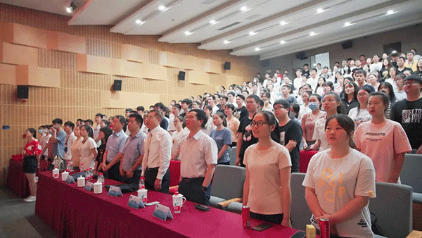 Ladbrokes立博新入职员工宣誓词